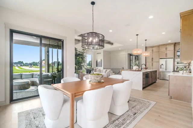 $719,900 | 13953 Quail Vw Drive, Washington, MI 48094