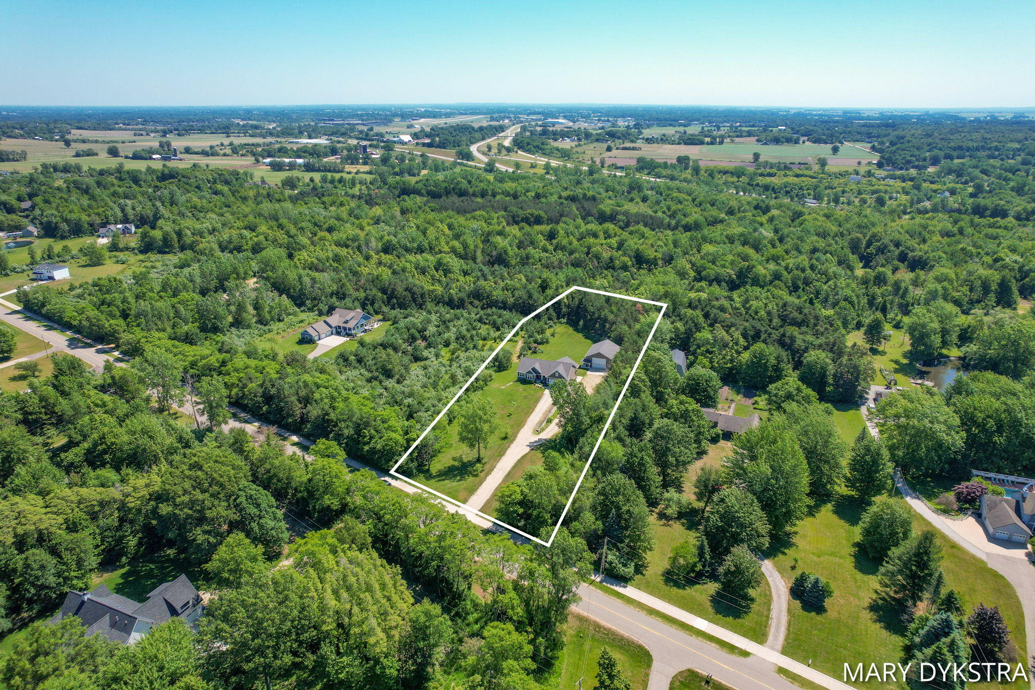 4251 Beeline Road Holland, MI 49423 - Photo 12 of 80 66-web-or-mls-4251-beeline-rd
