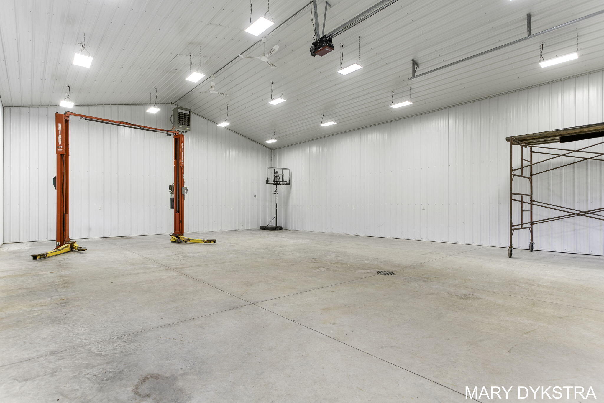 4251 Beeline Road Holland, MI 49423 - Photo 63 of 80 63-web-or-mls-4251-beeline-rd