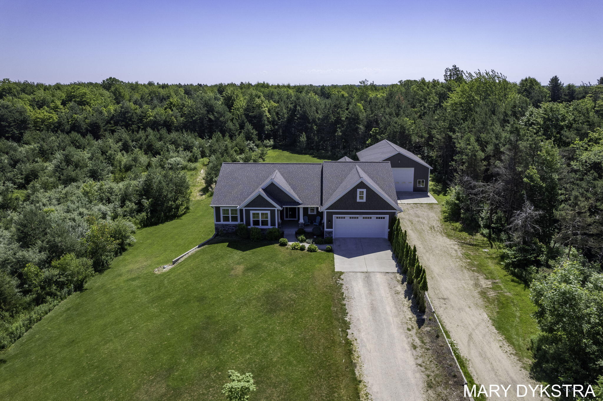 4251 Beeline Road Holland, MI 49423 - Photo 9 of 80 4-web-or-mls-4251-beeline-rd