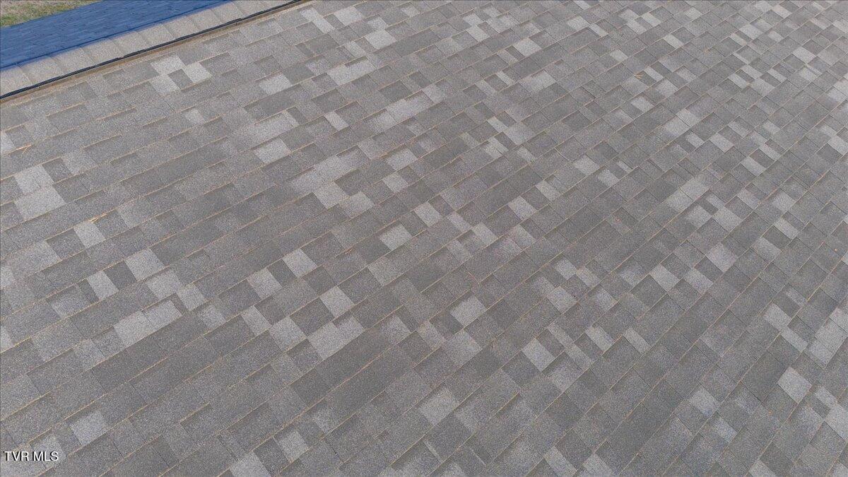 204 Thompson Street Kingsport, TN 37660 - Photo 41 of 46 43-DJI_20260129165248_0142_D