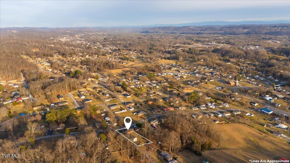 204 Thompson Street Kingsport, TN 37660 - Photo 45 of 46 46-DJI_20260129165458_0146_D