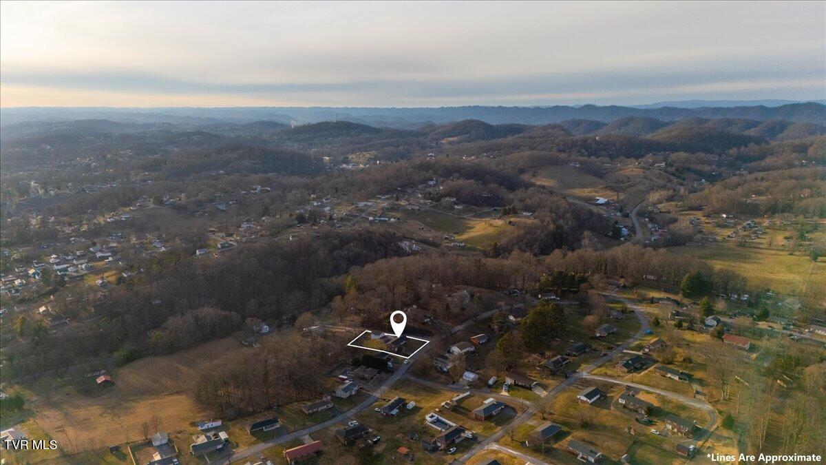 204 Thompson Street Kingsport, TN 37660 - Photo 46 of 46 47-DJI_20260129165607_0147_D