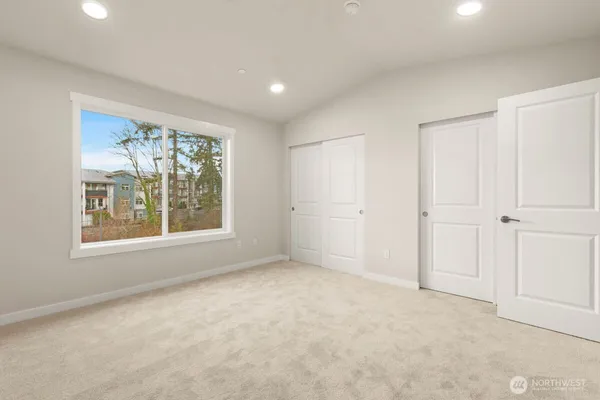 $659,990 | 16823 Alder Way, Unit J6, Lynnwood, WA 98037