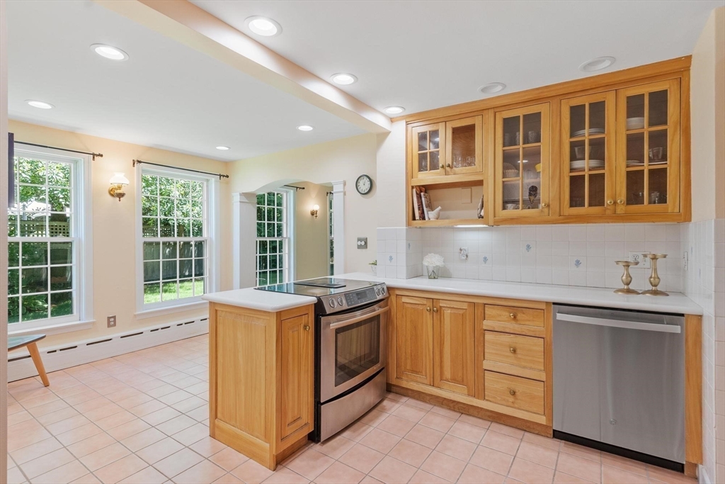 209 Follen Road Lexington, MA 02421 - Photo 16 of 26