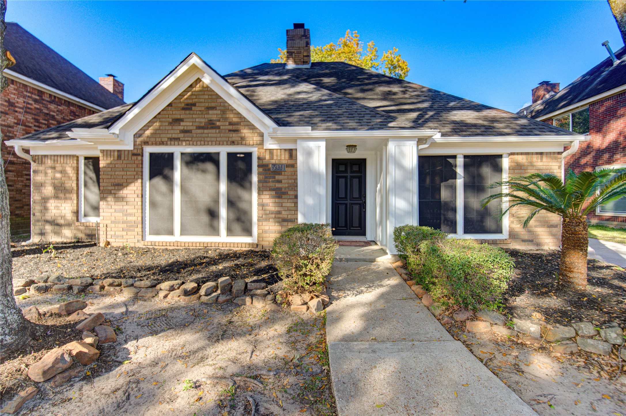 5931 Thom Road Humble, TX 77346 - Photo 2 of 18 front view of a house