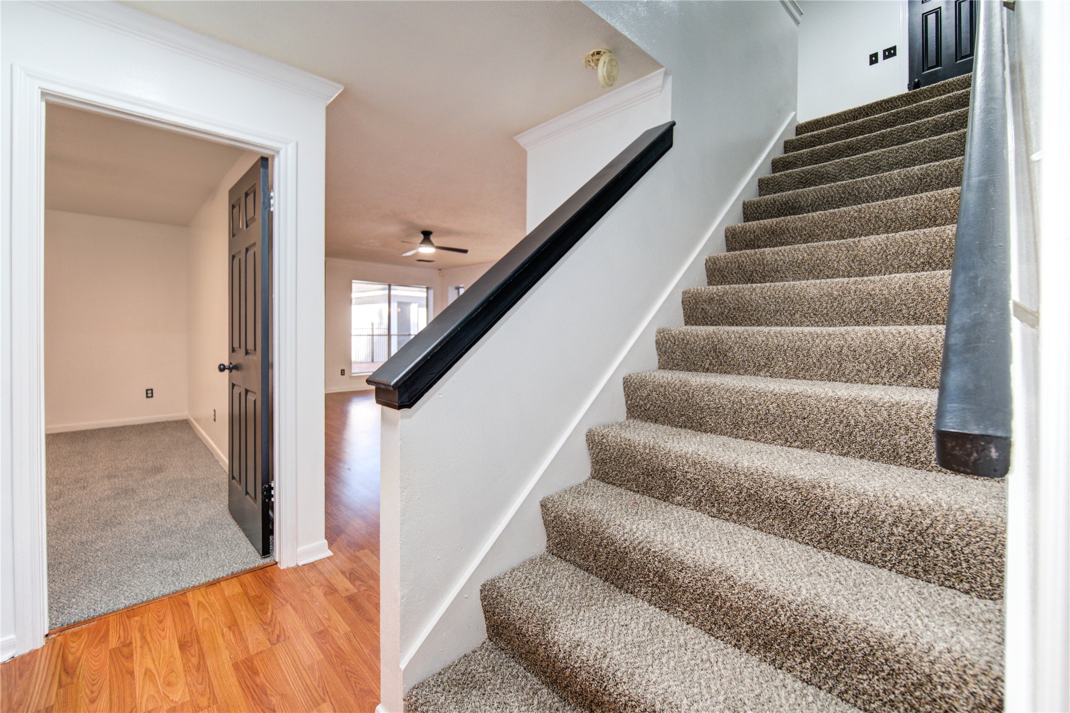 5931 Thom Road Humble, TX 77346 - Photo 8 of 18 a view of entryway