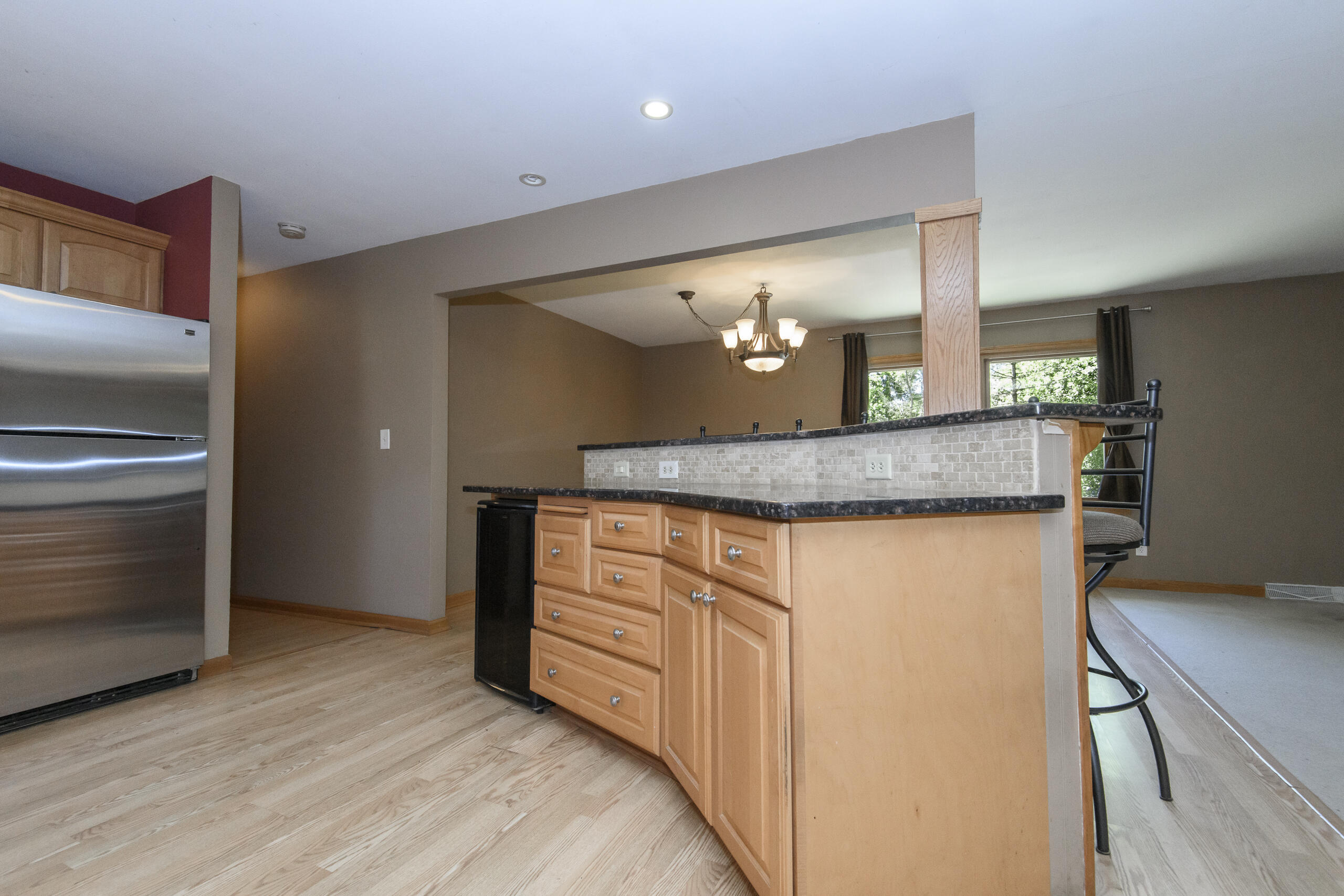 705 Fox Knoll Drive Rochester, WI 53185 - Photo 9 of 52 705 Fox Knoll-18
