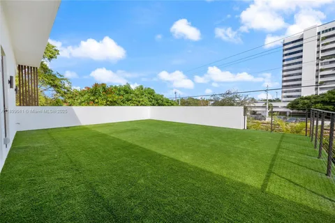 a view of an outdoor space and a yard