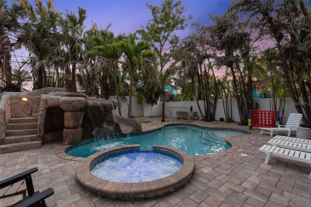 538 Canal Road Sarasota, FL 34242 - Photo 43 of 49 a view of a backyard with large trees