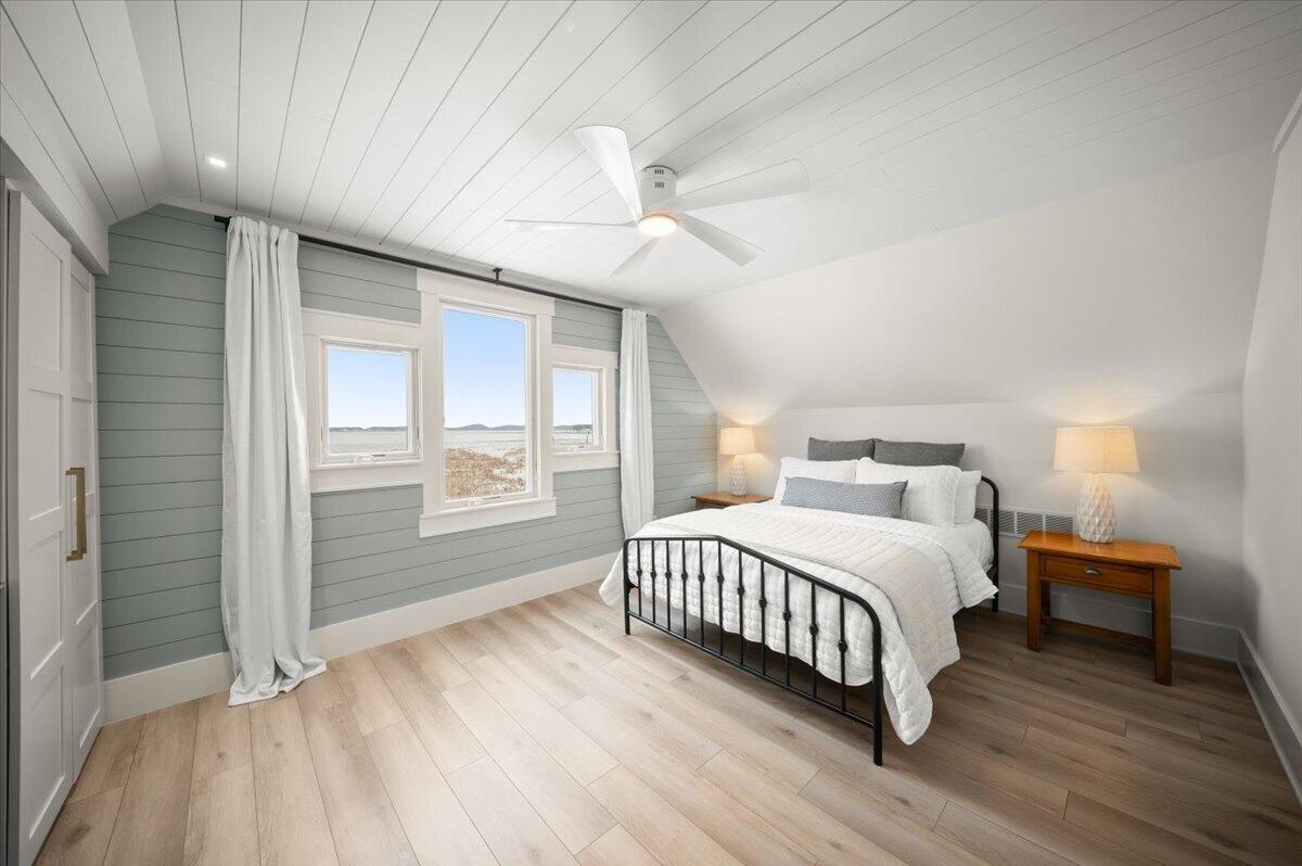 7616 1st Street Onekama, MI 49675 - Photo 31 of 44 25-DSC_3382