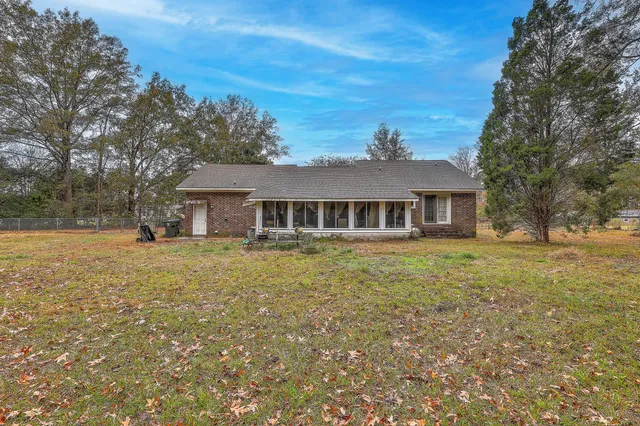 $320,000 | 246 Elrod Drive, Goose Creek, SC 29445