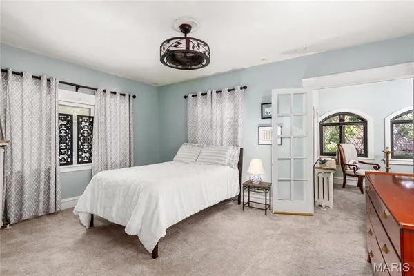 $699,900 | 7120 Lindell Boulevard, University City, MO 63130