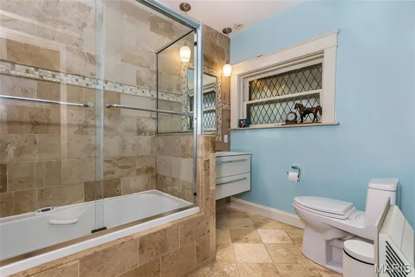 $699,900 | 7120 Lindell Boulevard, University City, MO 63130