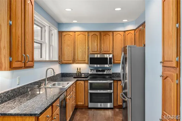 $699,900 | 7120 Lindell Boulevard, University City, MO 63130