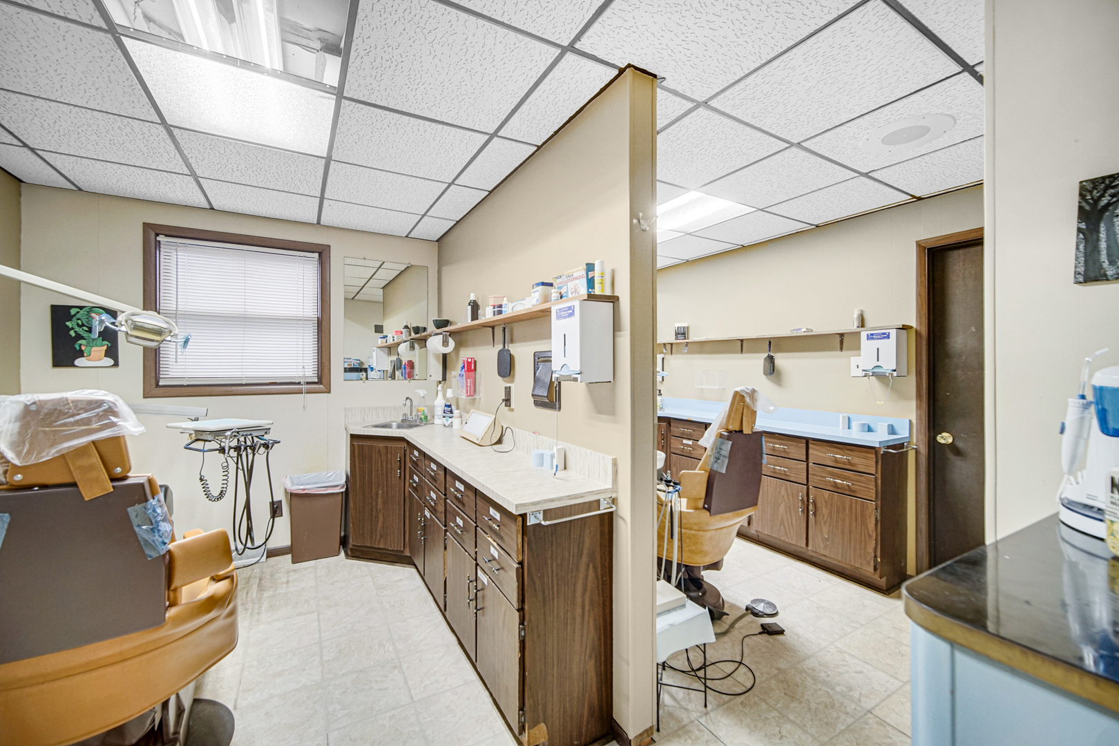 3678 Ridge Road Lansing, IL 60438 - Photo 3 of 14 Gallery Image 3