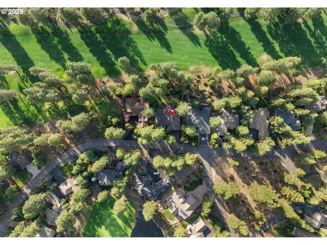 $1,100,000 | 60799 Currant Way, Bend, OR 97702