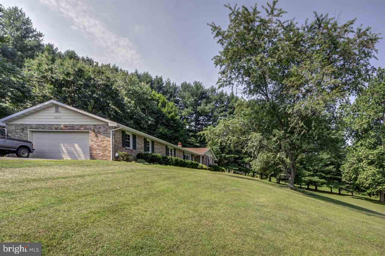 1638 West Woodbine Road Fawn Grove, PA 17321 - Photo 5 of 36 Gallery Image 5