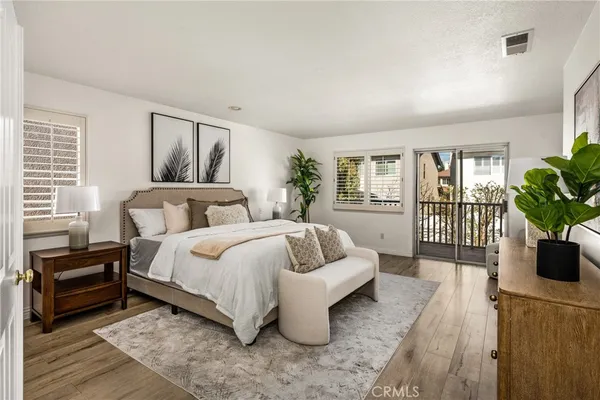 $1,988,000 | 7 Carriage Drive, Irvine, CA 92602