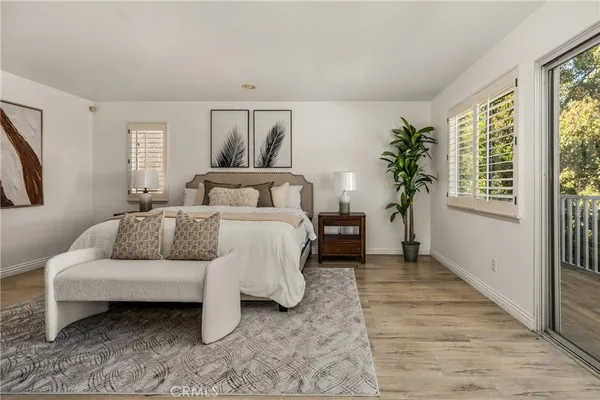 $1,988,000 | 7 Carriage Drive, Irvine, CA 92602