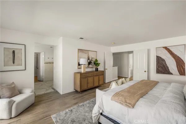 $1,988,000 | 7 Carriage Drive, Irvine, CA 92602