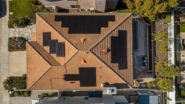 $1,988,000 | 7 Carriage Drive, Irvine, CA 92602