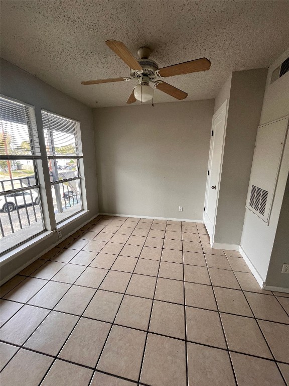 4303 Duval Street, Unit 302 Austin, TX 78751 - Photo 3 of 10