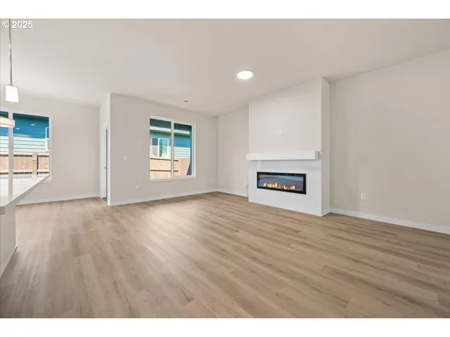 $569,900 | 12316 Northeast 107th Way, Vancouver, WA 98682