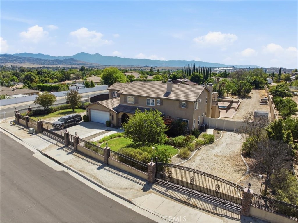 17731 Glen Hollow Way Riverside, CA 92504 - Photo 1 of 66