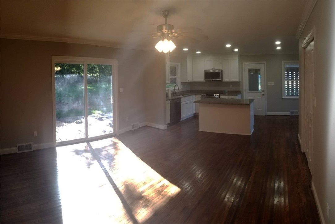 120 Circle Drive Pendleton, SC 29670 - Photo 6 of 12 Gallery Image 6
