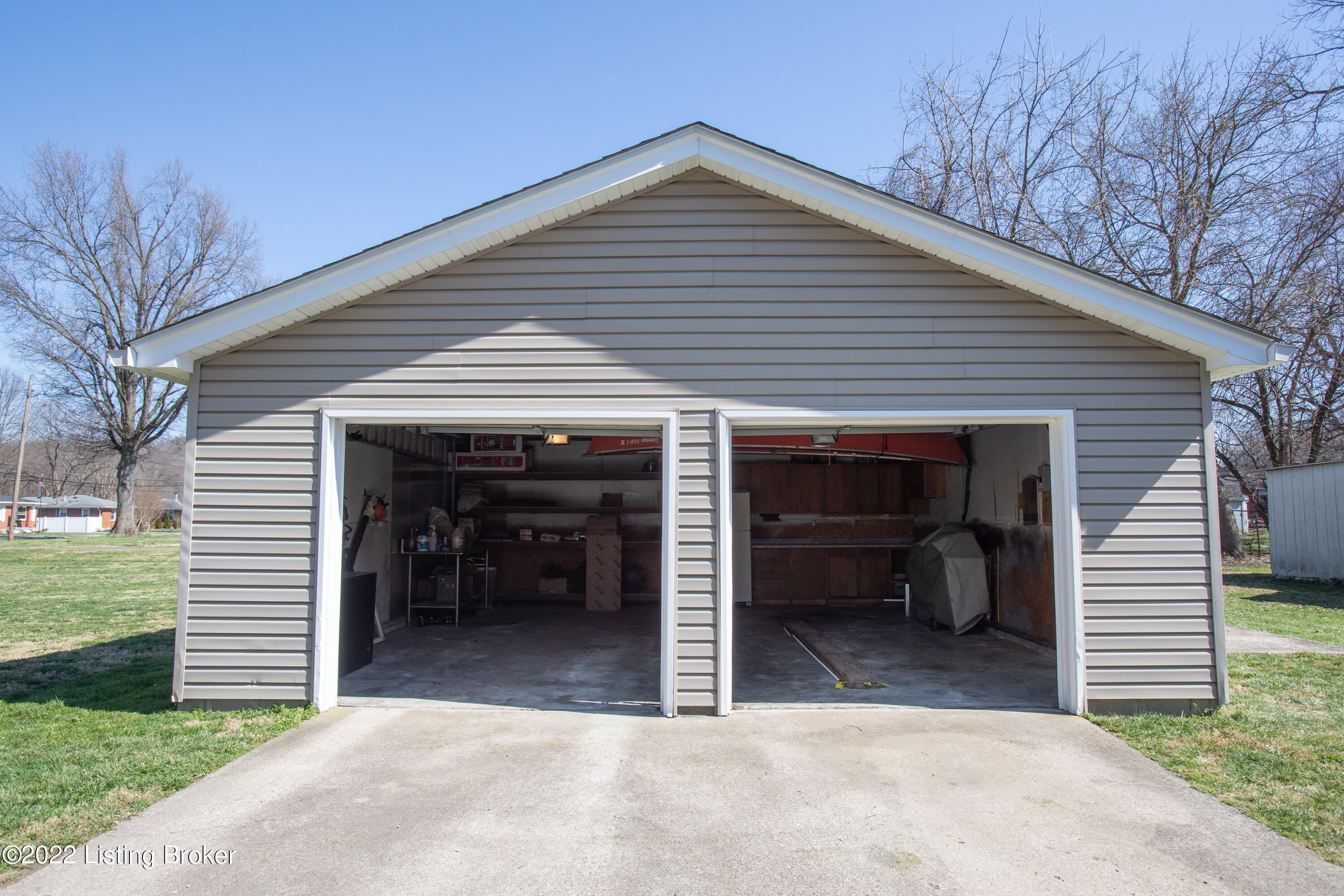 8101 Kerry Road Louisville, KY 40258 - Photo 27 of 31 2 Car Detached Garage