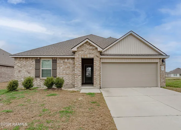 $215,000 | 104 Still Lk Drive, Duson, LA 70529