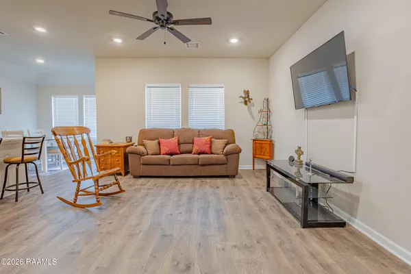 $215,000 | 104 Still Lk Drive, Duson, LA 70529