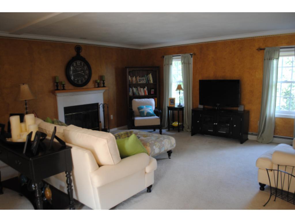 2 Deer Run Road North Hampton, NH 03862 - Photo 9 of 24