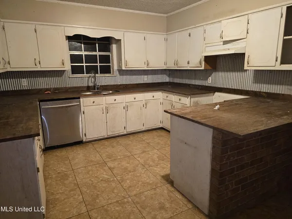 $219,900 | 8105 Highway 613, Lucedale, MS 39452