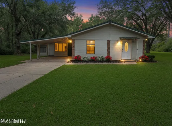 $219,900 | 8105 Highway 613, Lucedale, MS 39452