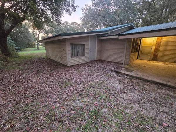 $219,900 | 8105 Highway 613, Lucedale, MS 39452