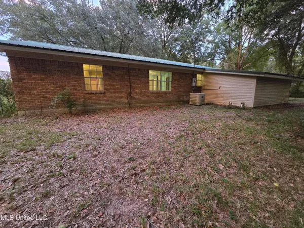 $219,900 | 8105 Highway 613, Lucedale, MS 39452