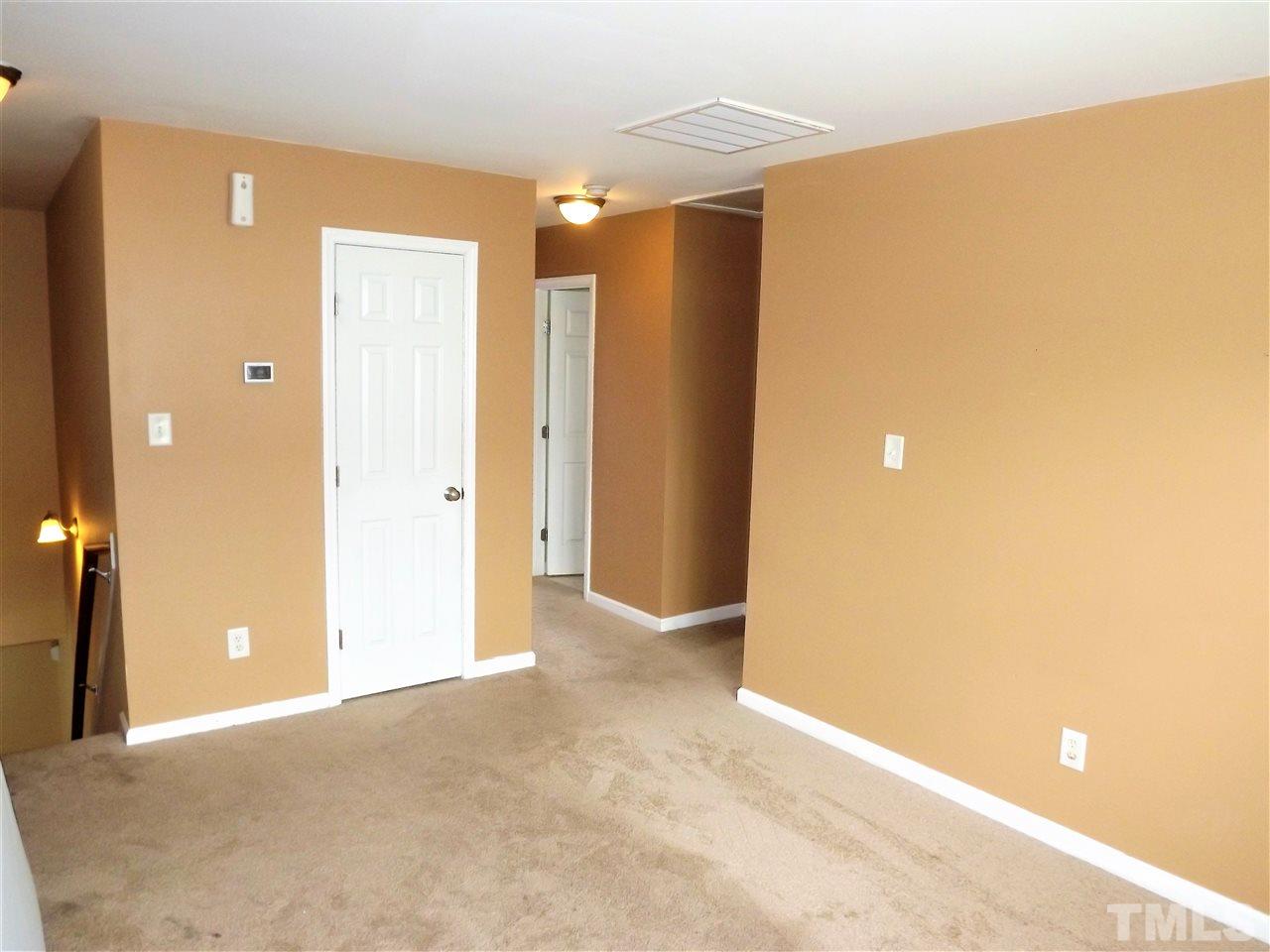 7032 Spanglers Spring Way Raleigh, NC 27610 - Photo 13 of 25