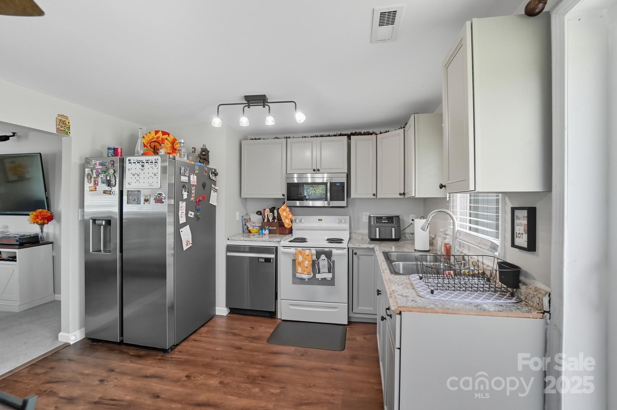 210 Roy Bell Road Kings Mountain, NC 28086 - Photo 10 of 30