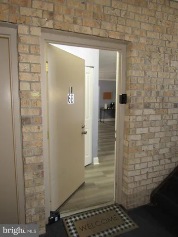 $159,900 | 3924 Rolling Rd., Unit B6, Baltimore, MD 21208