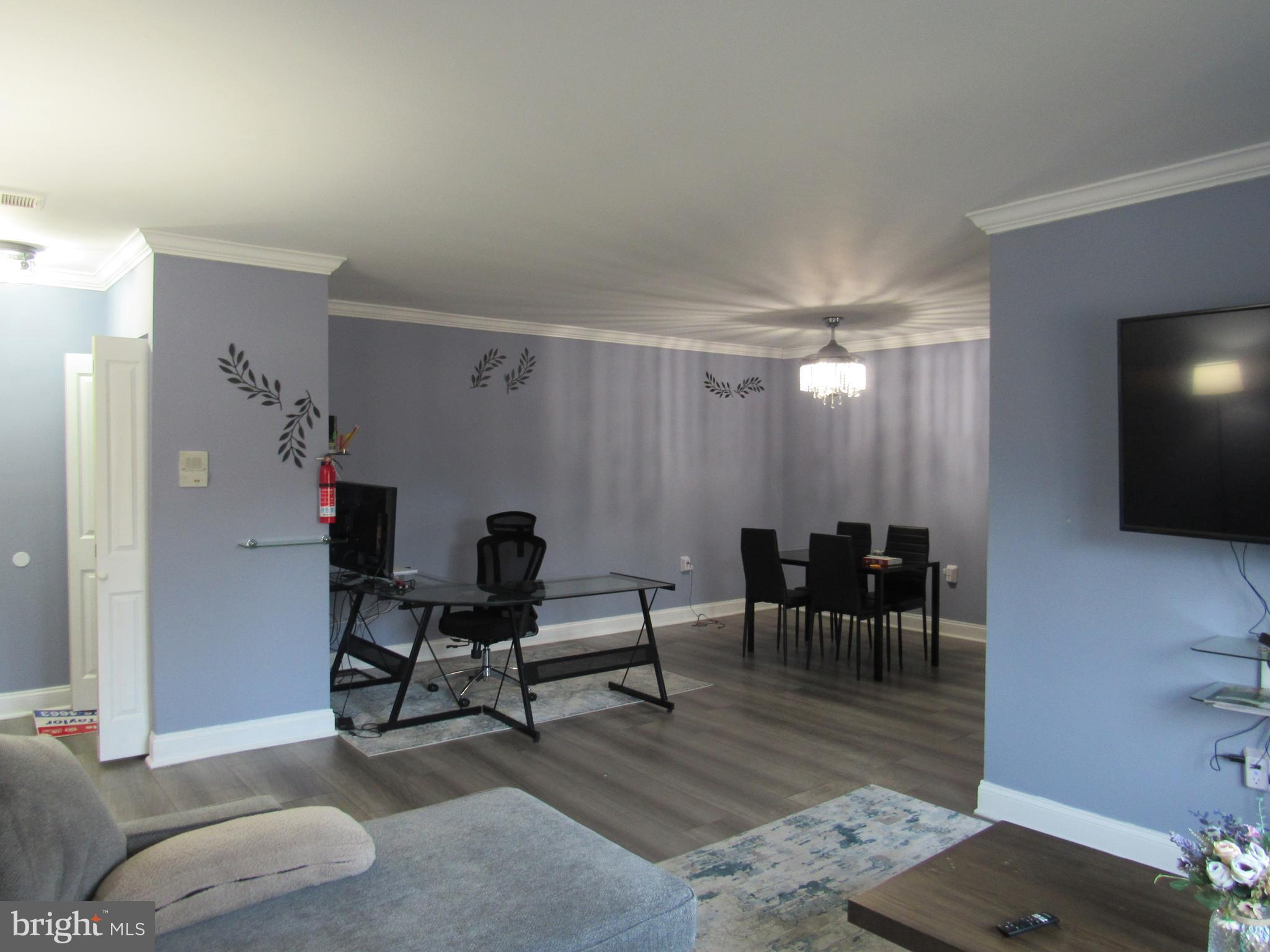 3924 Rolling Rd., Unit B6 Baltimore, MD 21208 - Photo 5 of 23 View from Living Room