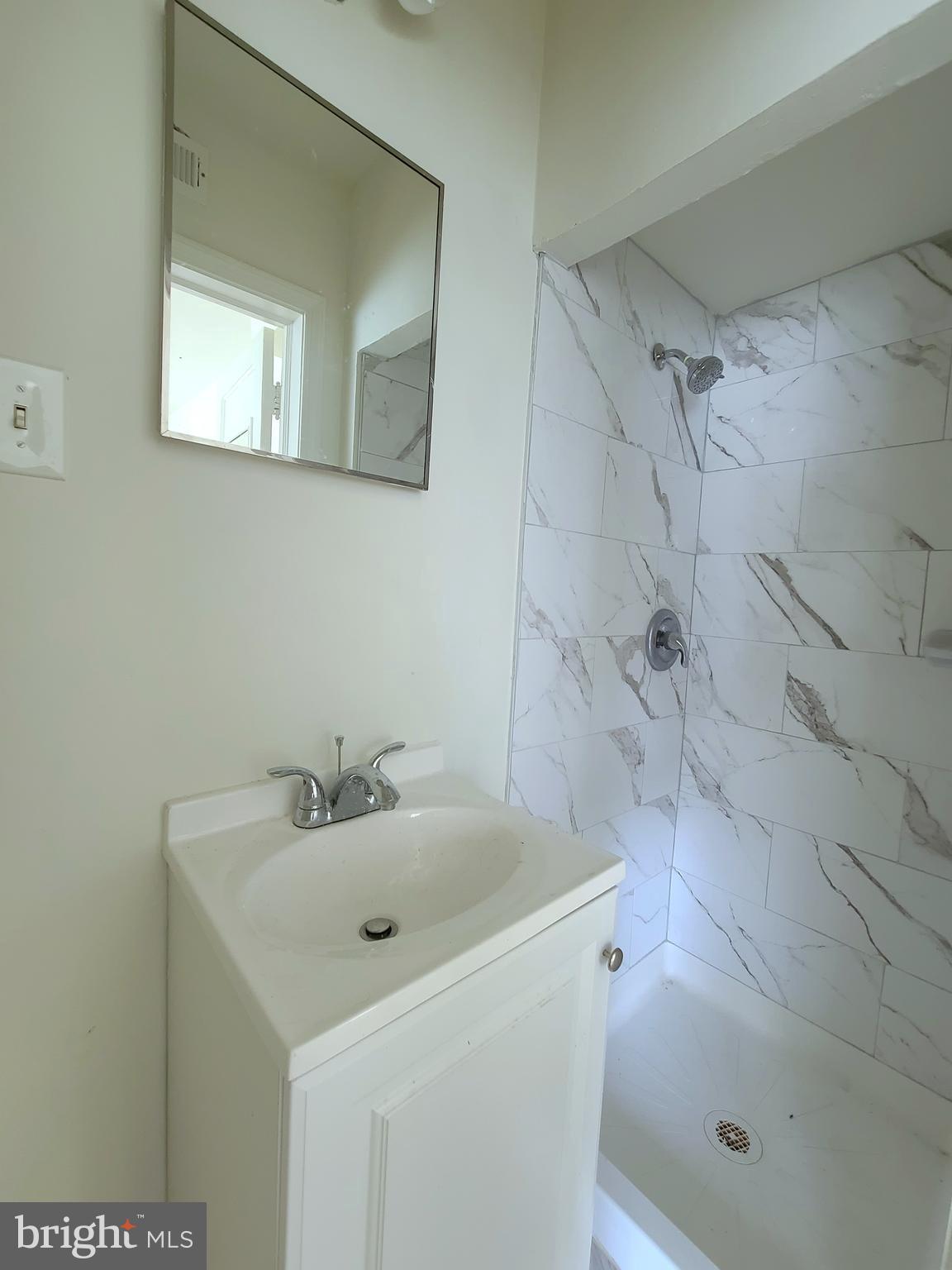 8533 Chestnut Oak Road Parkville, MD 21234 - Photo 42 of 44 Gallery Image 42