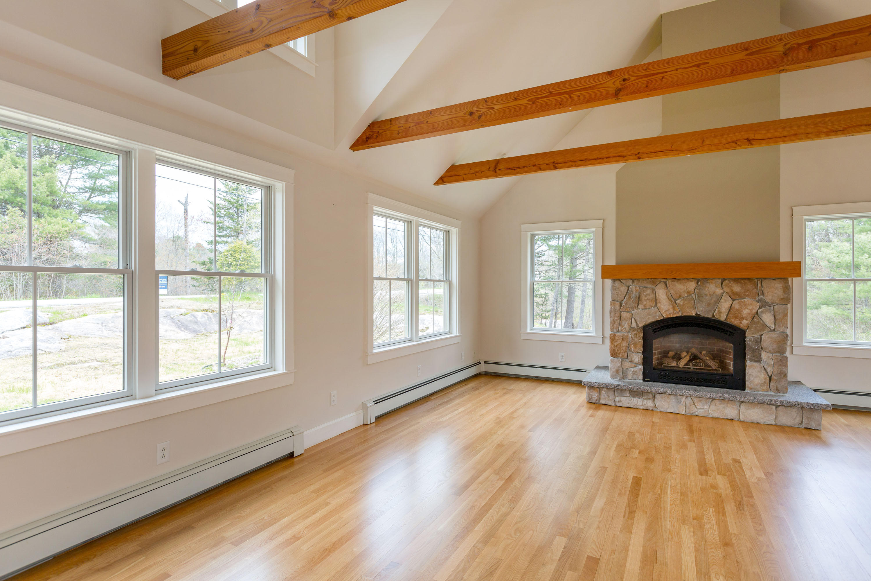 253 Raymond Road Brunswick, ME 04011 - Photo 8 of 40 Raymond_Lane_29