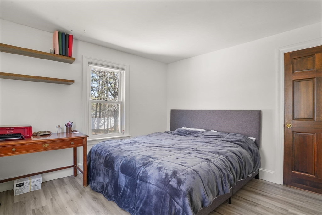 54 Meadowbrook Road Chelmsford, MA 01863 - Photo 11 of 16 Gallery Image 11