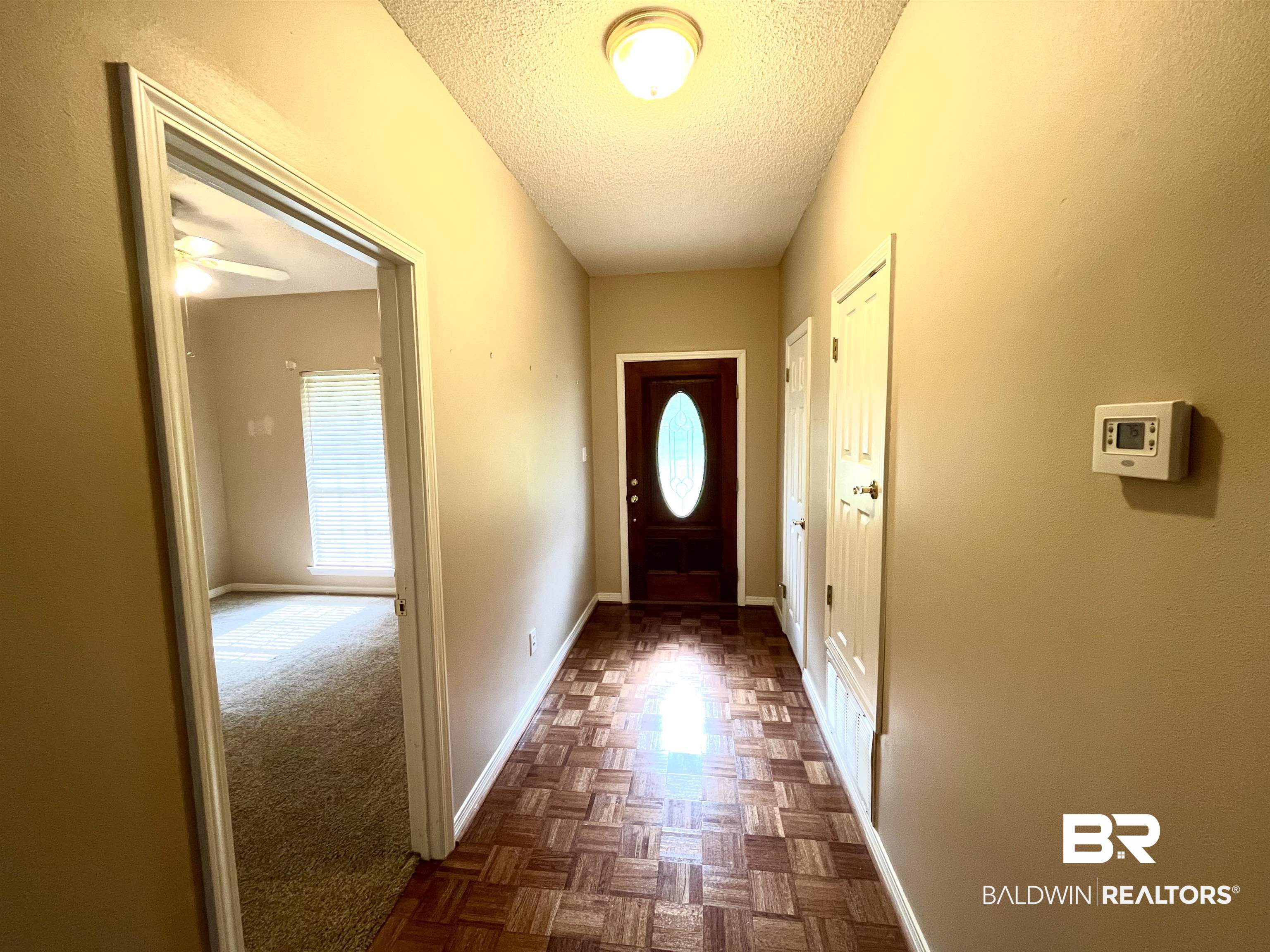 105 Spring Park Drive Fairhope, AL 36532 - Photo 4 of 19 Foyer