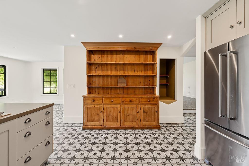 549 Catherine Court Santa Rosa, CA 95409 - Photo 24 of 58