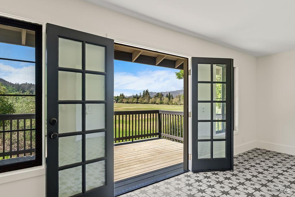 549 Catherine Court Santa Rosa, CA 95409 - Photo 26 of 58