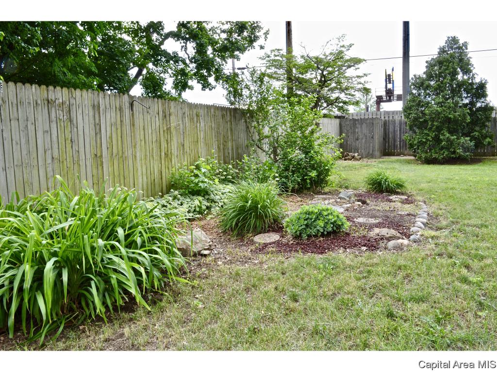 2315 State Springfield, IL 62704 - Photo 31 of 33