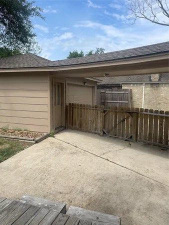 $2,100 | 17719 Cassina Drive, Spring, TX 77388